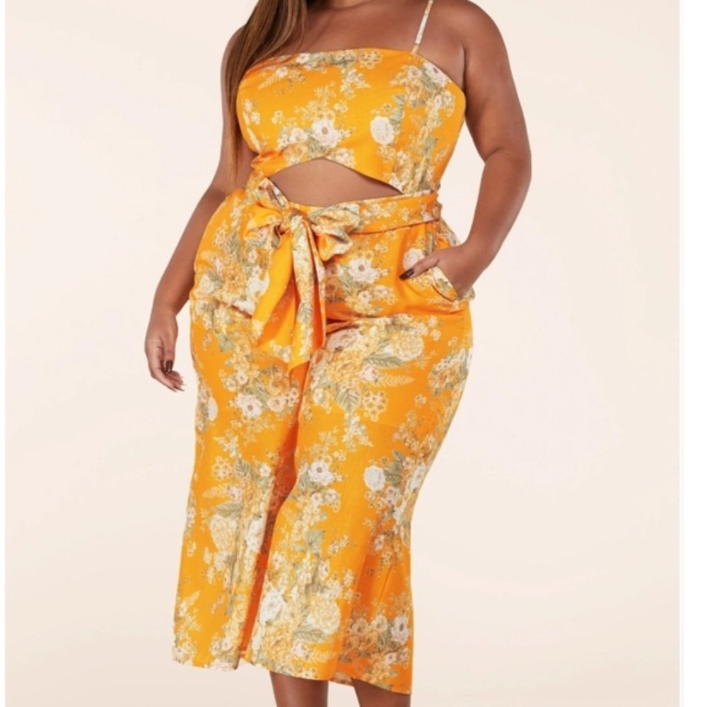 L'atiste by Amy Yellow Fashion Flower Jumpsuit Spring Backless pantsuit Size S